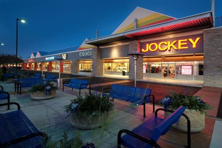 Oshkosh: Shops